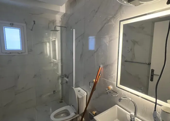 White House Apartment *