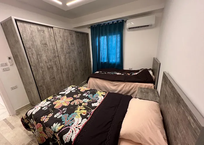 White House Apartment *
